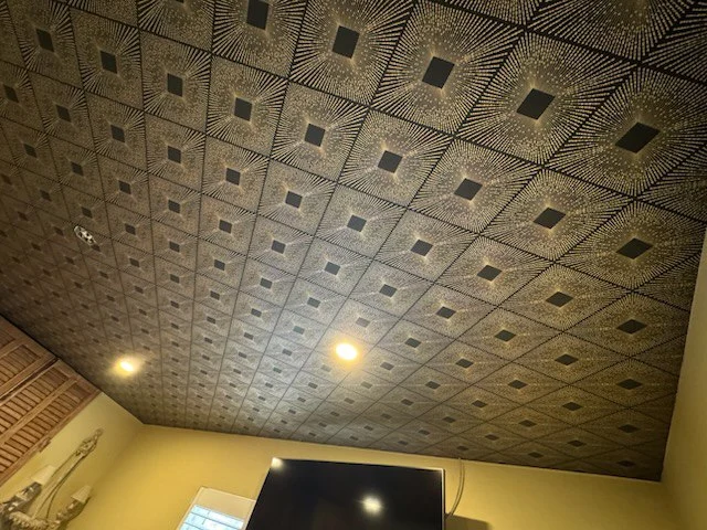 Wallpaper accent wall installation near me